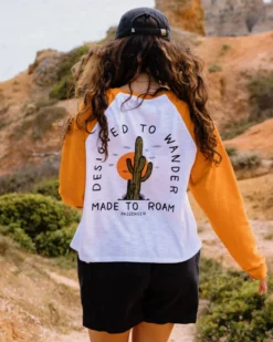 Women's Explore LS Raglan T-Shirt