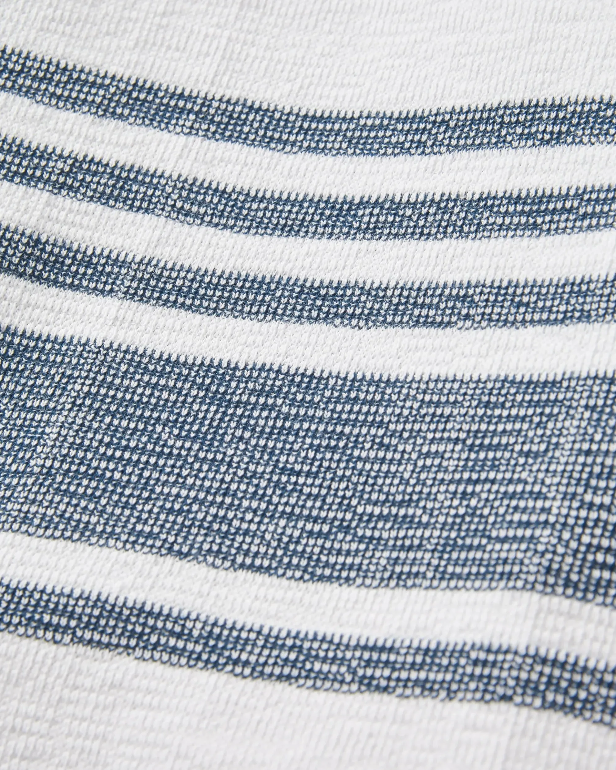 Women's Graceful Textured LS Top