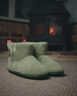 Women's Hideaway Hut Slipper