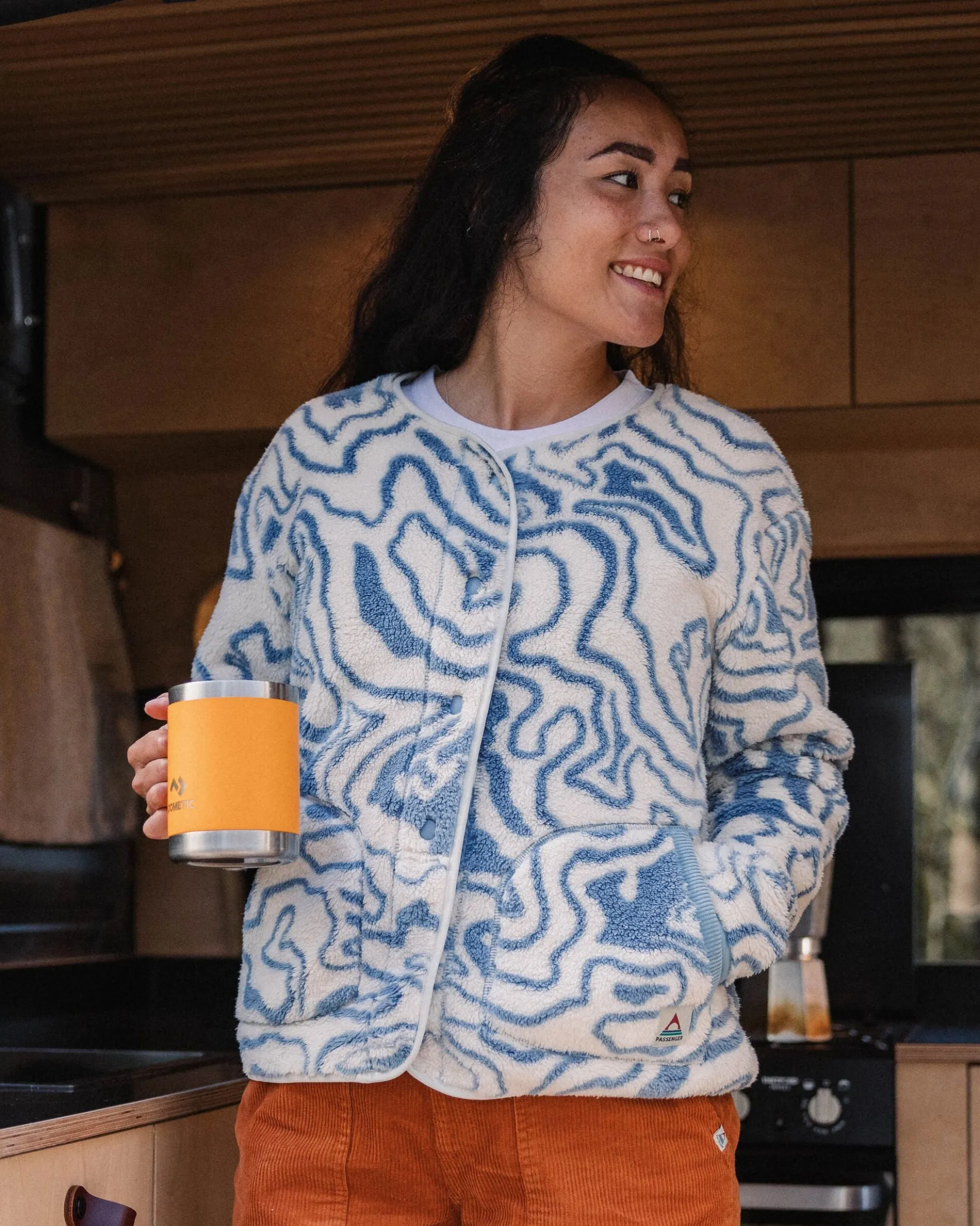 Women's Iris Collarless Fleece