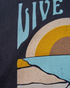 Women's Live Wild T-Shirt