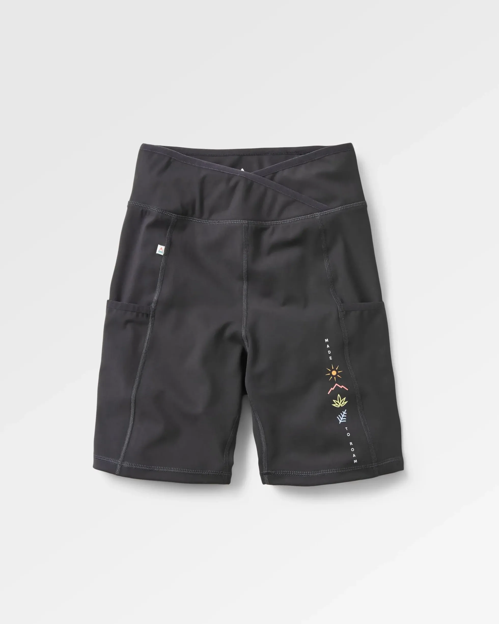 Women's Mantra Active Short