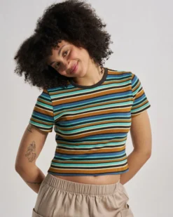 Women's Out There Ribbed Cropped T-Shirt