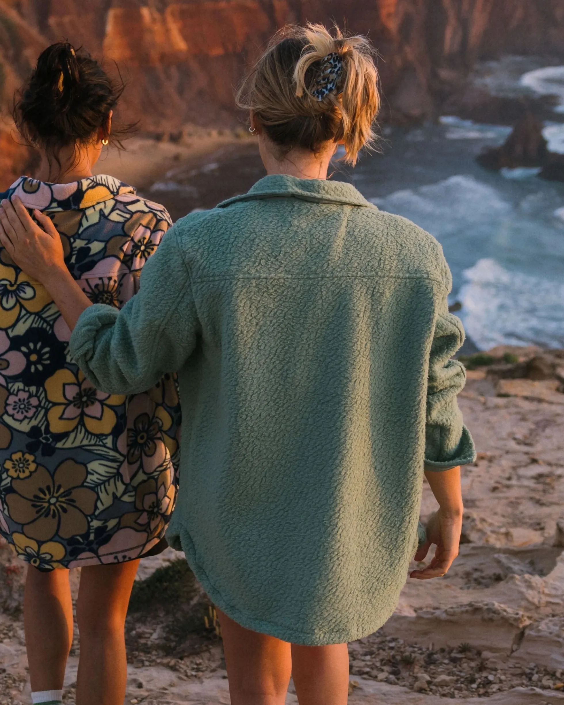 Women's Rappel Sherpa Oversized Shirt
