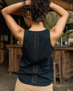 Women's Rivergate Top
