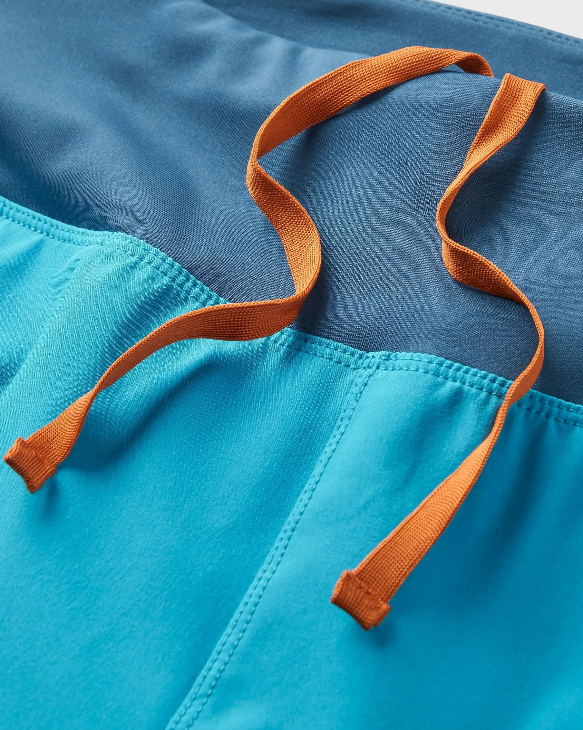 Women's Roundtrip Trail Short 5"