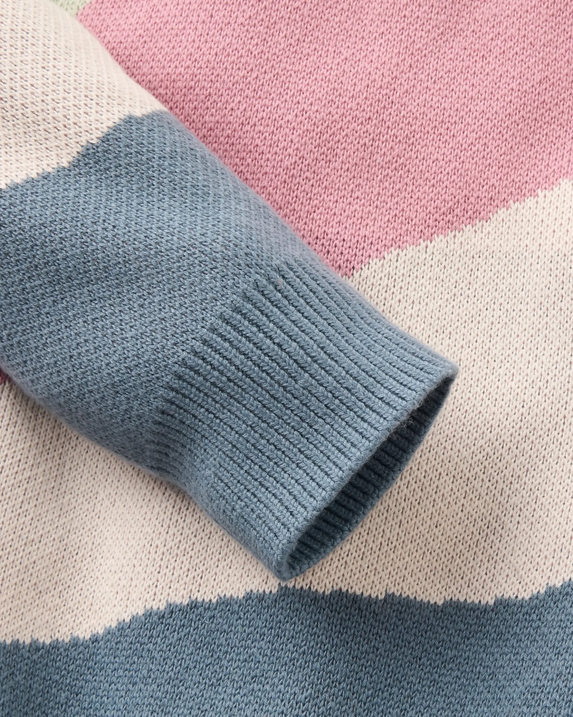 Women's Scenic Knitted Jumper
