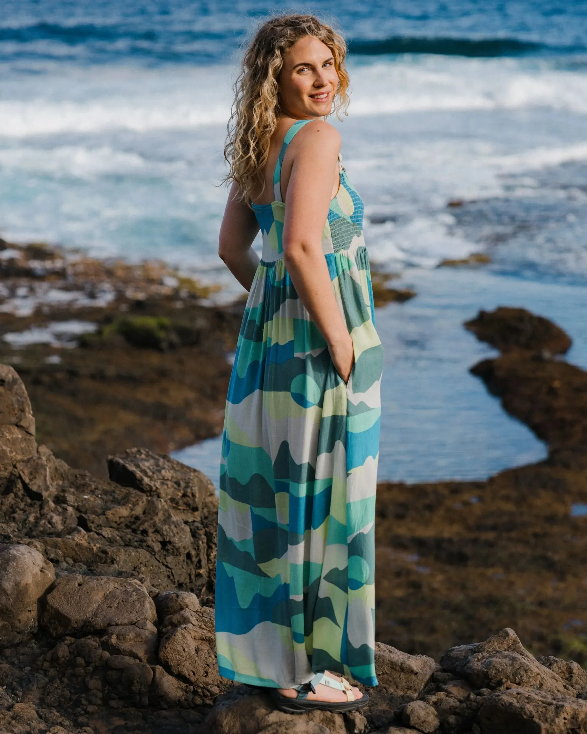 Women's Soleis Woven Maxi Dress