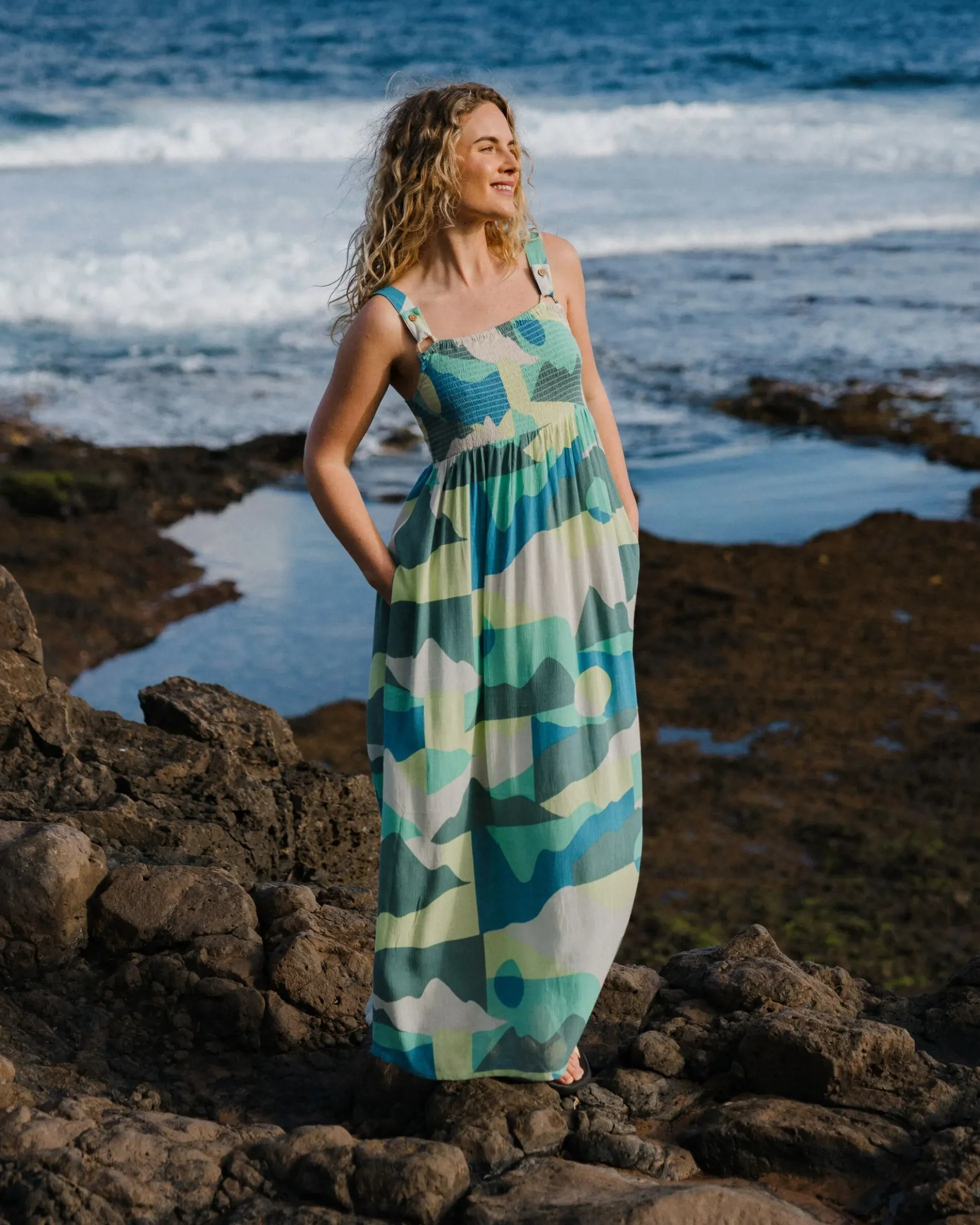Women's Soleis Woven Maxi Dress