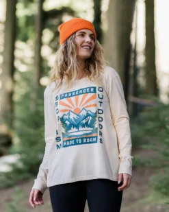 Women's Solitude Oversized LS T-Shirt