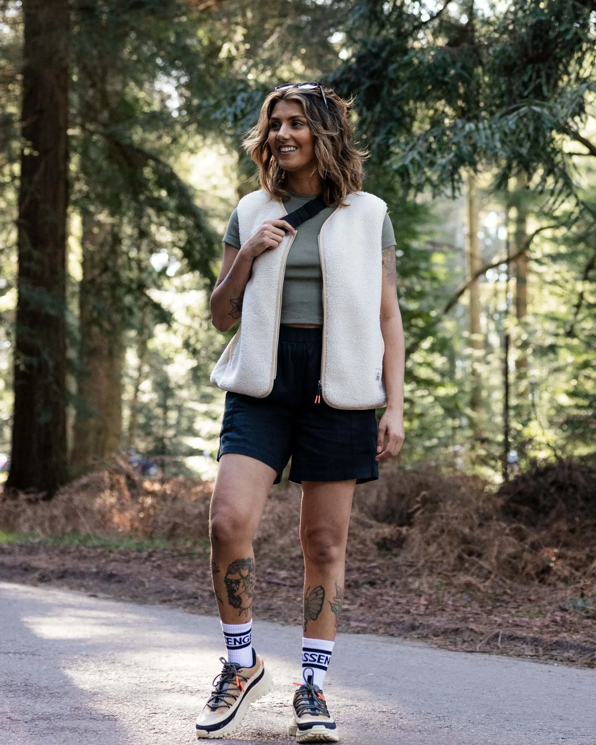 Women's Tawny Collarless Deep-Pile Sherpa Gilet