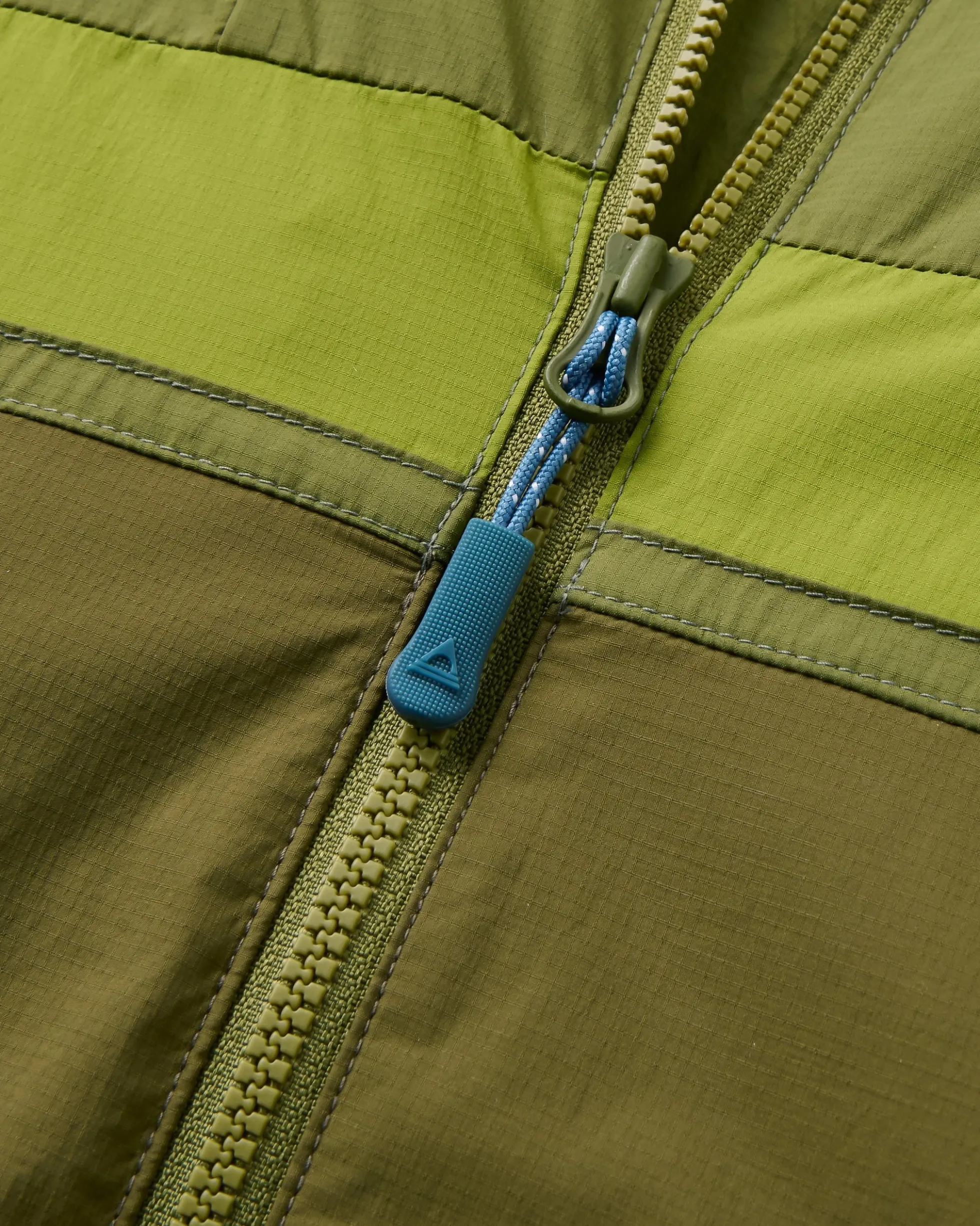 Women's Viento Windshell Jacket