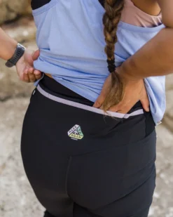 Women's Wanderlust 4 Way Stretch Legging