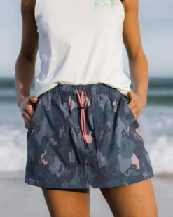 Women's Wonderland Woven Skort